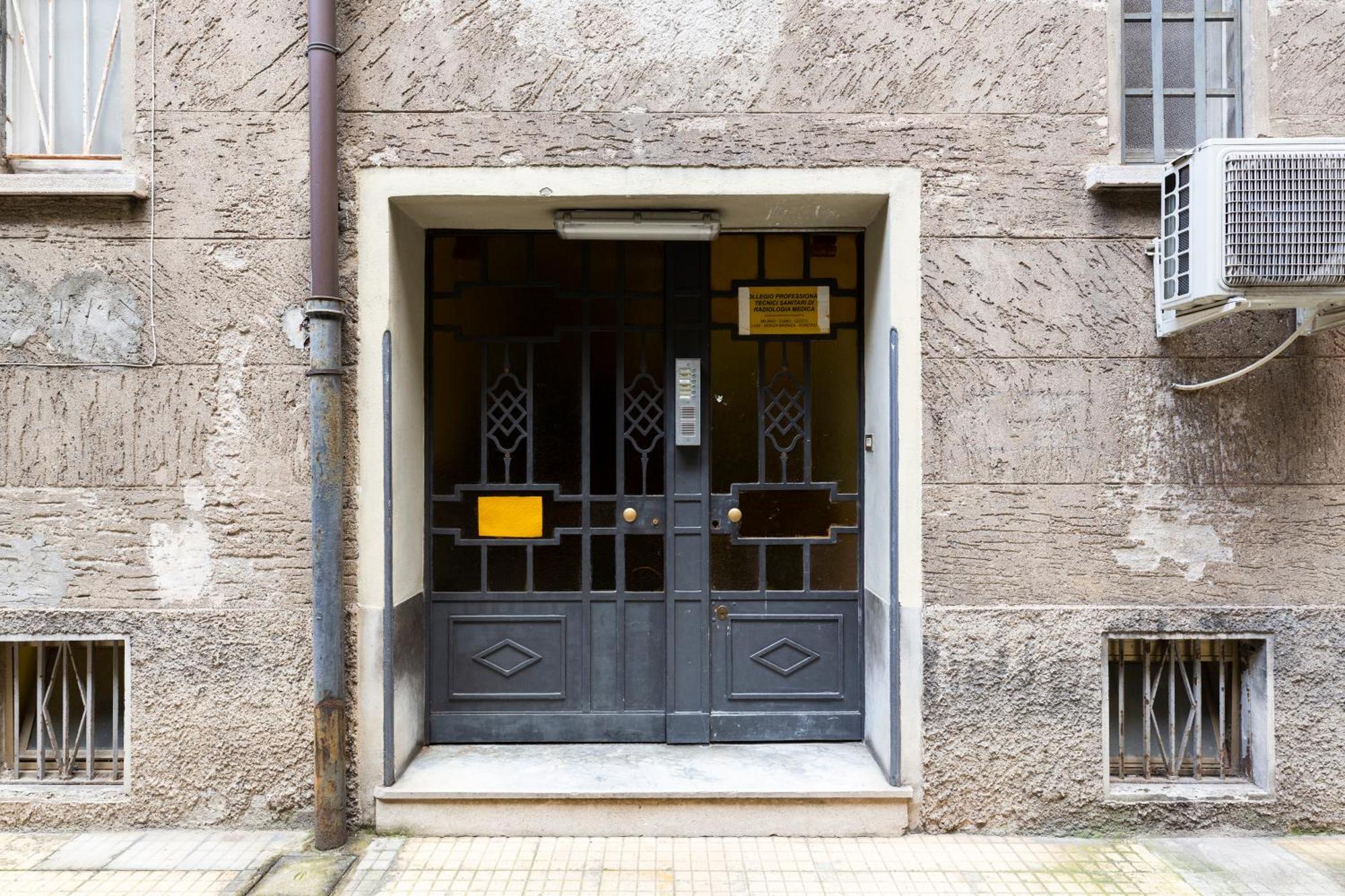 Titty House - Crocetta Apartment มิลาน ภายนอก รูปภาพ